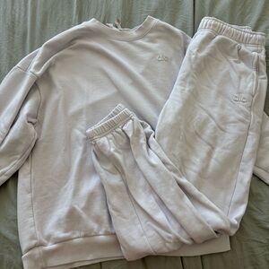 Alo Accolade Sweatsuit - White